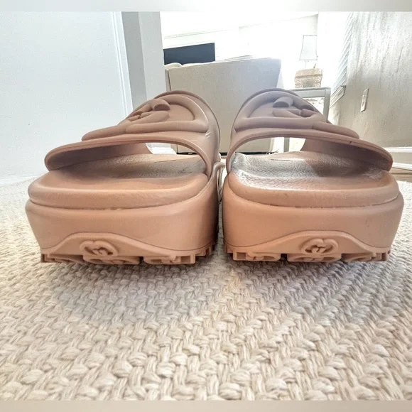 Gucci Authentic Women Slide Interlocking G Style size 39 (9) - Picture 8 of 16